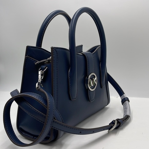 MICHAEL KORS
Gabby Small Faux Leather Satchel
COLOR NAVY
NWT - Picture 10 of 16